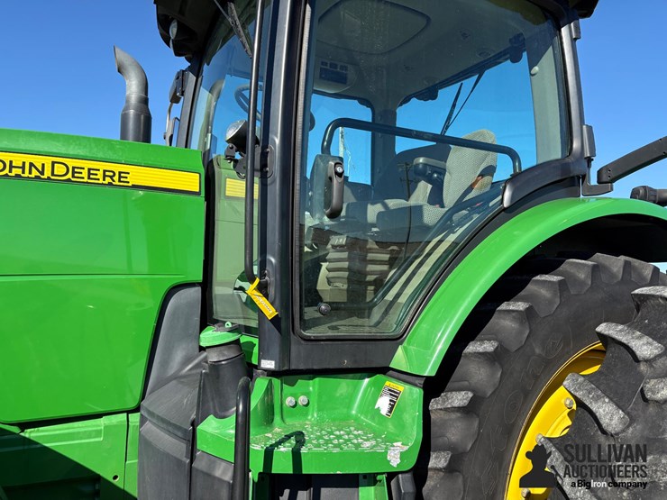 2012-john-deere-8335r-image-9