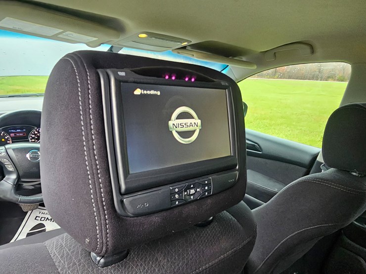 2013-nissan-pathfinder-image-49