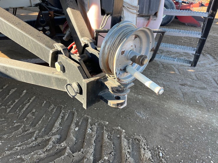 2016-bourgault-3320-66-image-117