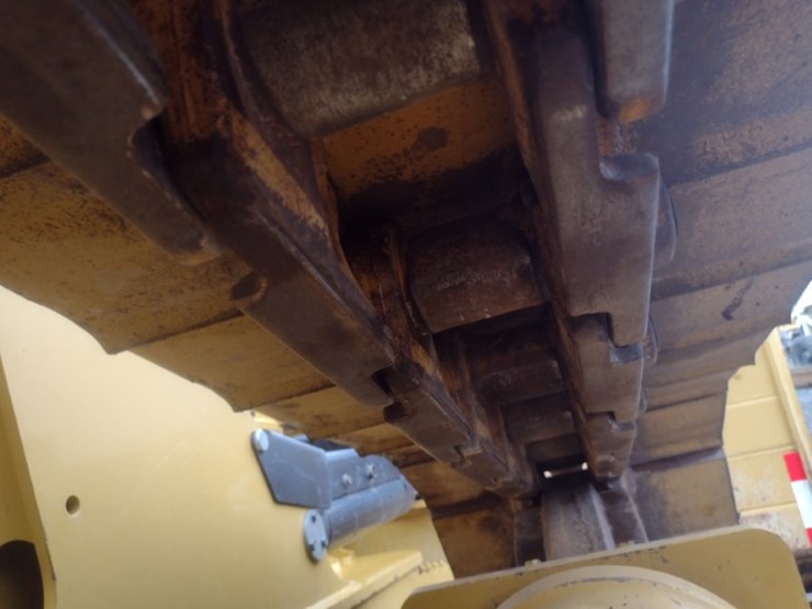 caterpillar-d6n-lgp-image-37