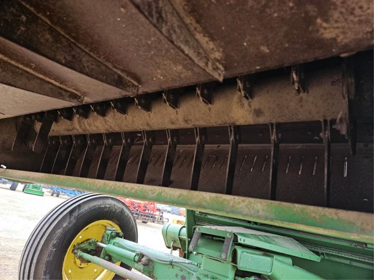 john-deere-8820-image-19