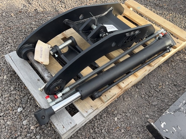 takeuchi-tb135-image-4