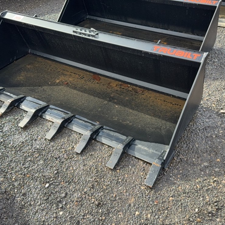 #2038 • TRUBILT 72" SKID STEER TOOTH BUCKET