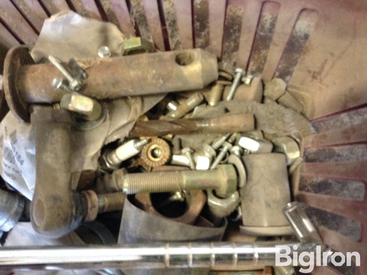 bucket-&-toolbox-w/-shop-parts-image-12