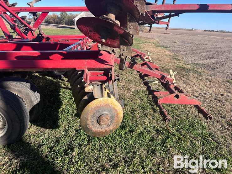 international-490-image-11