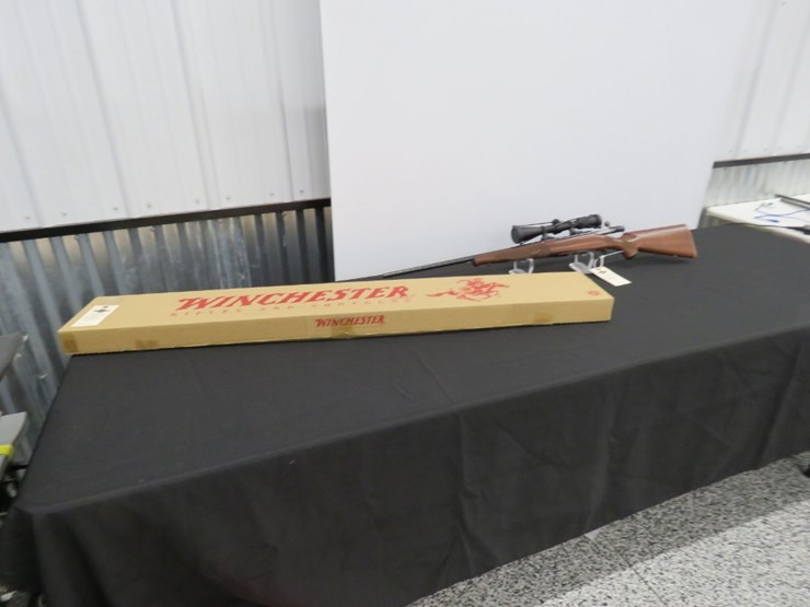 winchester-model-70-feather-weight-6.5x55mm-bolt-action-rifle-image-1