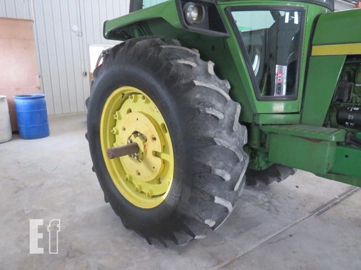 john-deere-4430-image-13