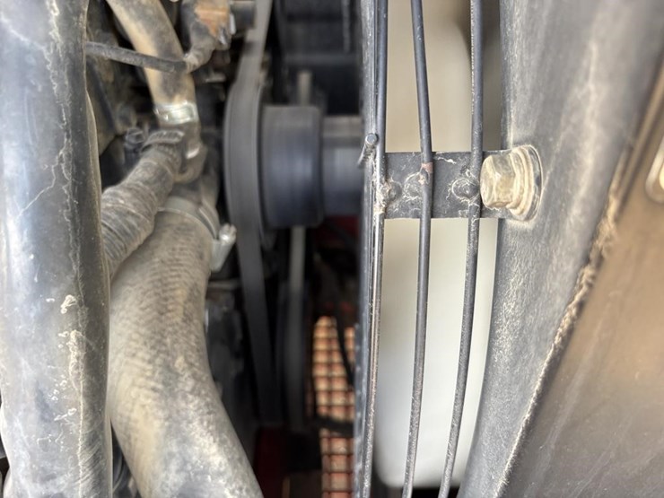 2014-takeuchi-tb290-image-59