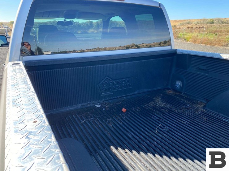 2004-chevrolet-silverado-1500-image-16