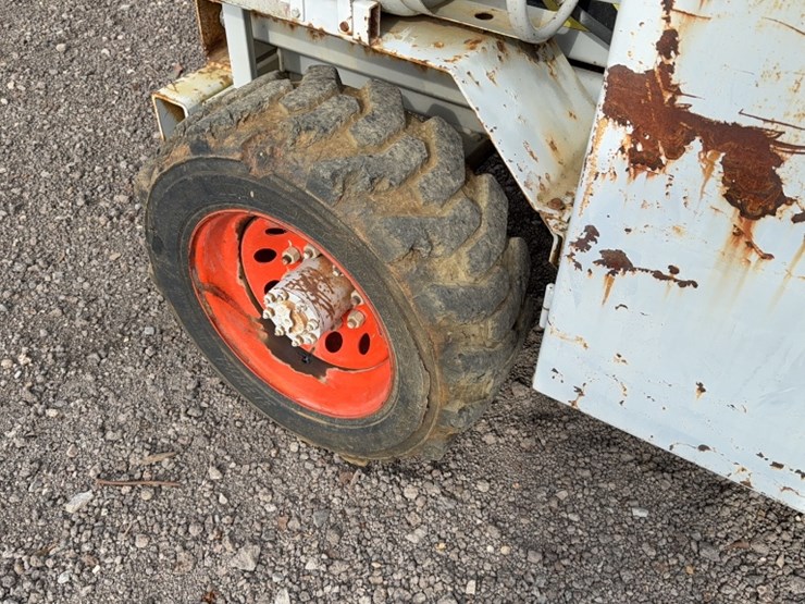 #2075-•-1999-skyjack-sj8841-scissor-lift-image-4