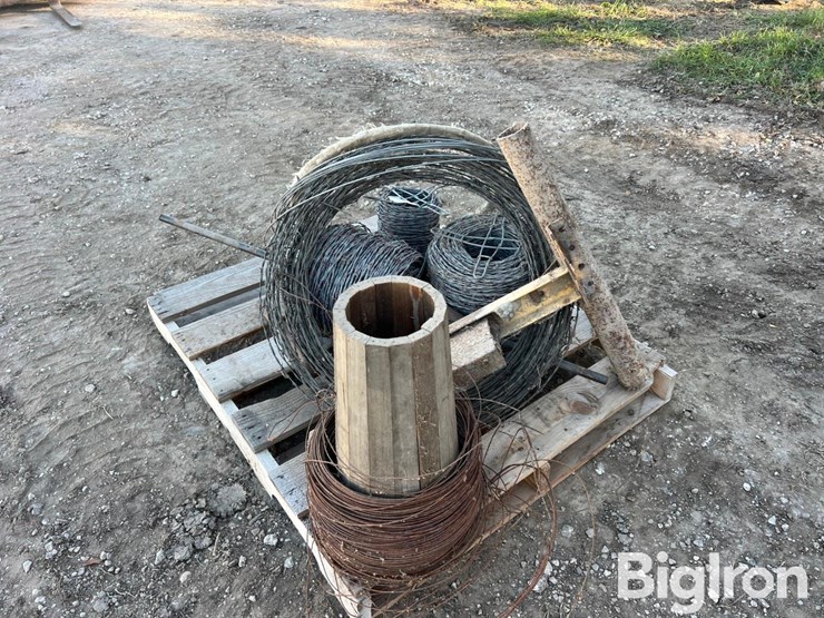 pallet-of-fencing-wire-image-5