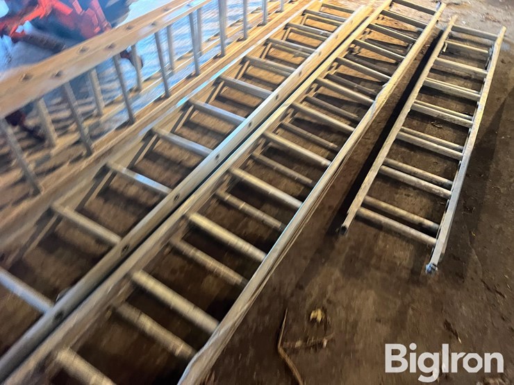 aluminum-ladders-image-12