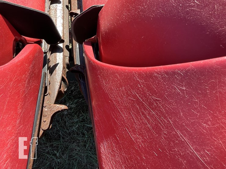 2009-case-ih-3208-image-13