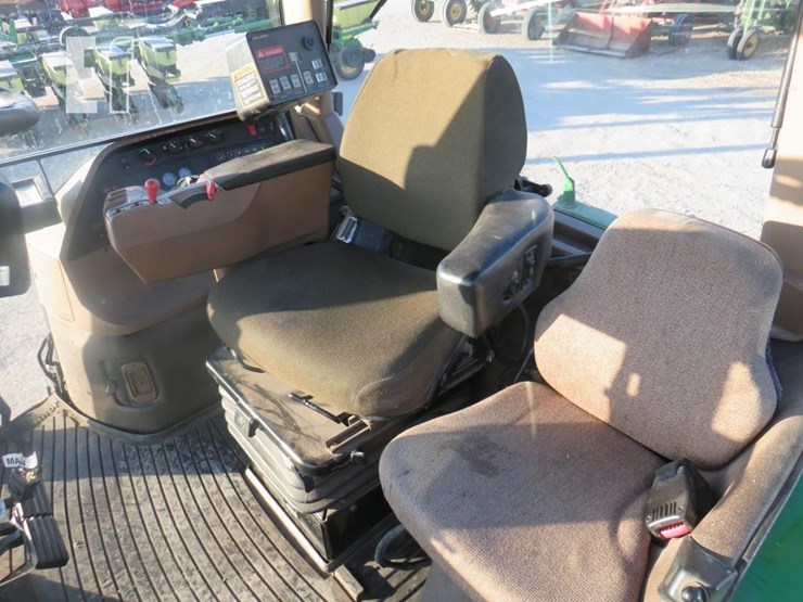 john-deere-8400-image-15