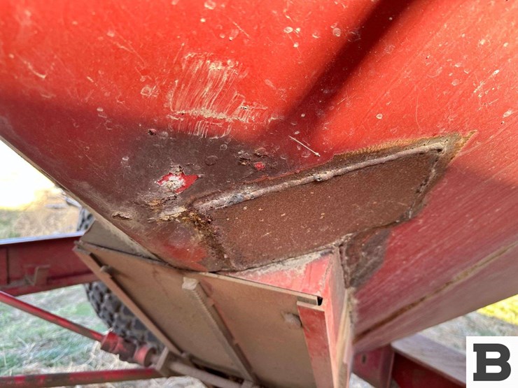 unverferth-7000-image-19