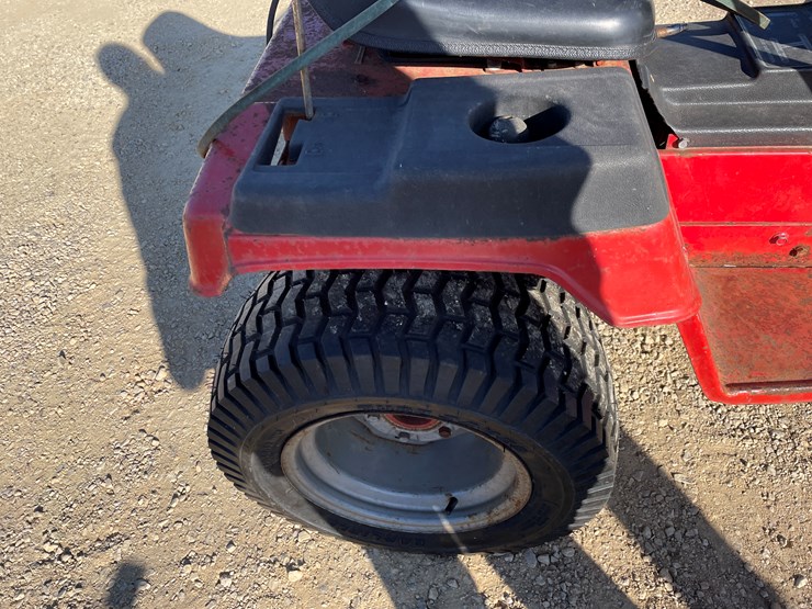 massey-ferguson-1200-image-10