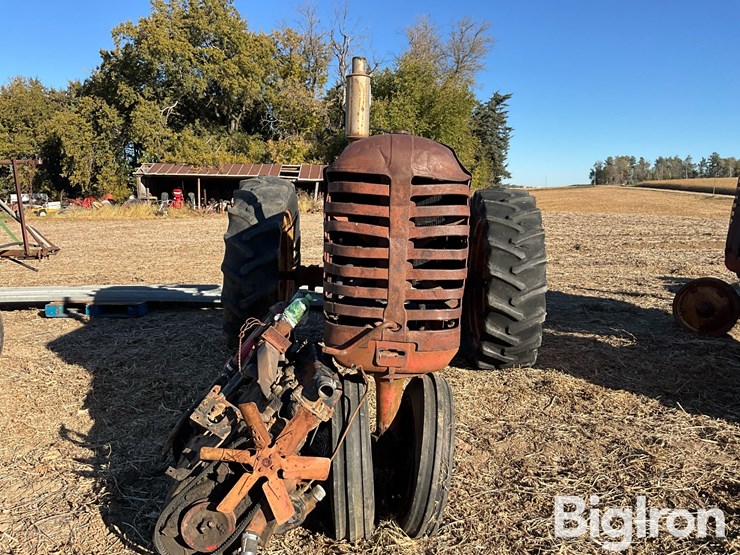 1950-massey-ferguson-44-image-3