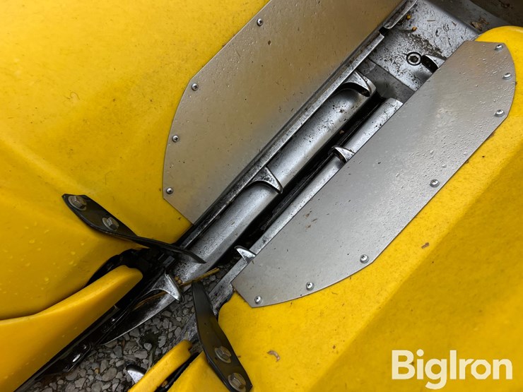 new-holland-98c-image-12