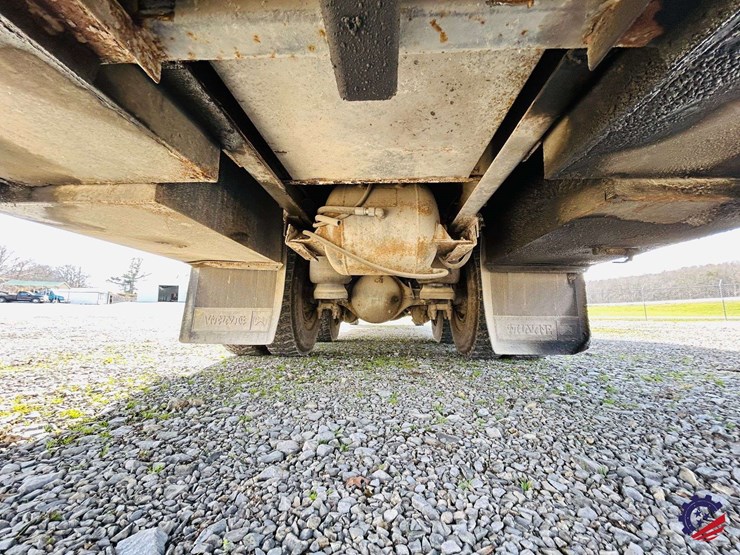 2007-peterbilt-340-image-98