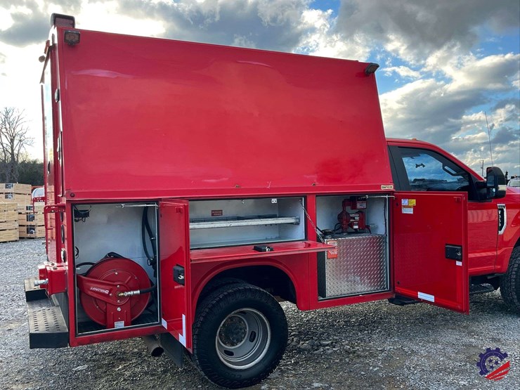 2017-ford-f350-xl-image-39