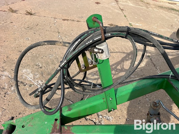 john-deere-726-image-10