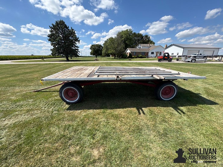 8'x15'-hay-rack-on-running-gear-image-8