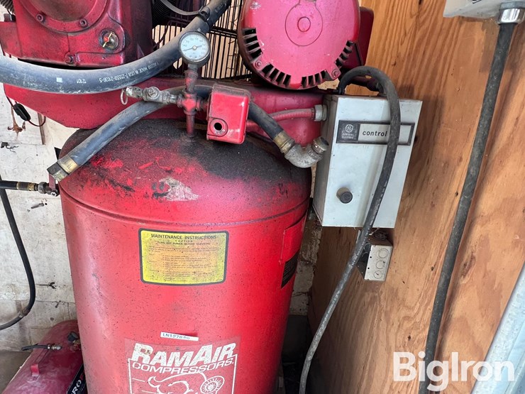 ramair-shop-air-compressor-image-6