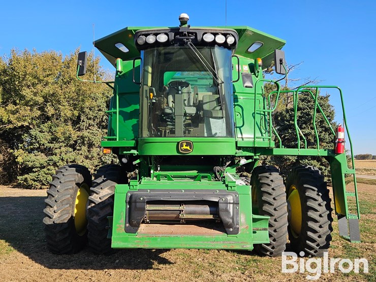 2010-john-deere-9570-sts-image-2