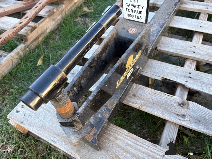 land-pride-pf10-31.5"-bucket-forks-image-9