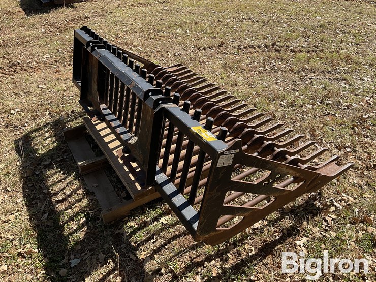 hla-sfr77bo500-stone-bucket-skid-steer-attachment-image-5