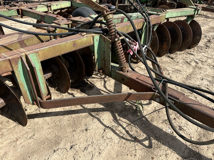 john-deere-635-image-33