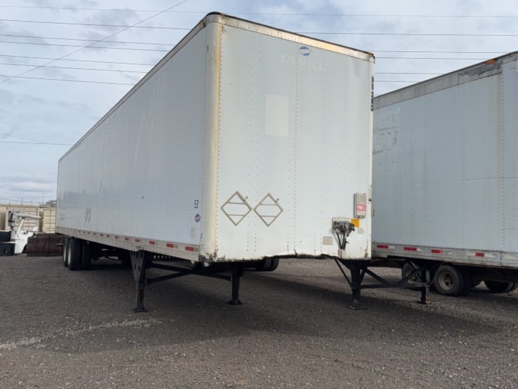 2006-utility-53'-image-2