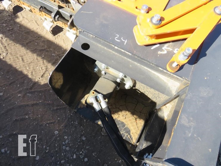 skid-loader-trencher-image-4