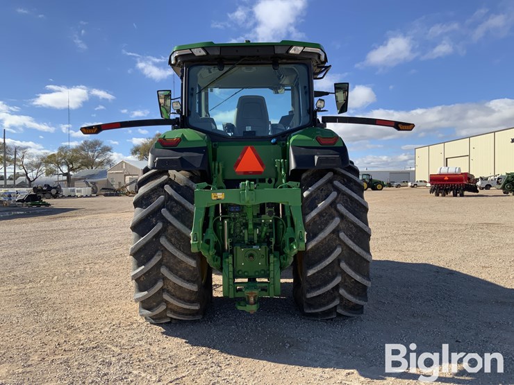 2022-john-deere-7r-210-image-6