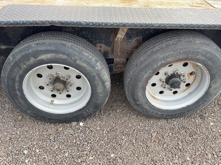 #3007-•-2017-gatormade-24'-bumper-pull-tilt-deck-trailer-image-6