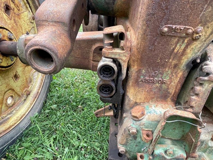 john-deere-620-image-21