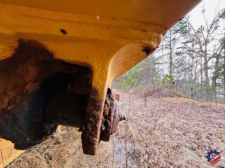 caterpillar-725c-image-13