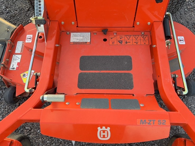 husqvarna-mzt52-image-5