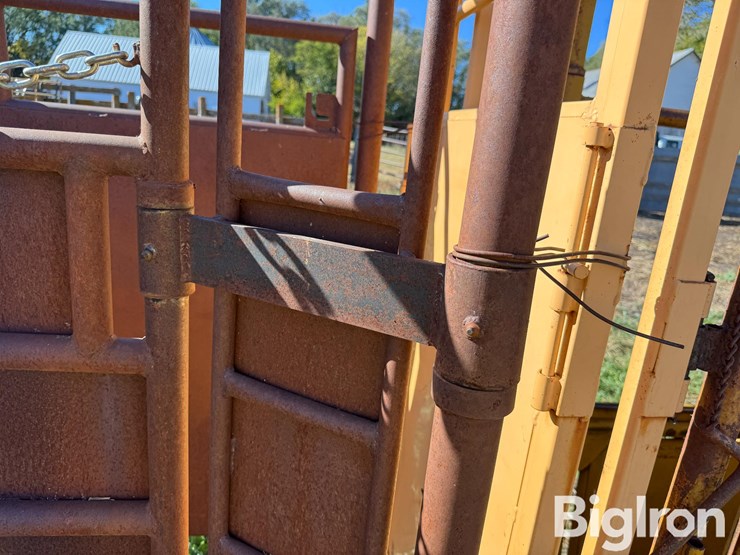 linn-post-&-pipe-lead-up-alley-image-17