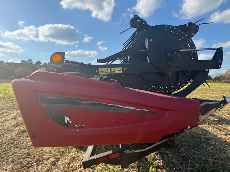 2014-macdon-40-foot-flex-draper-head----header-cart-not-included-image-1