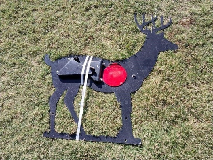 new-future-steel-deer-shaped-target-image-2