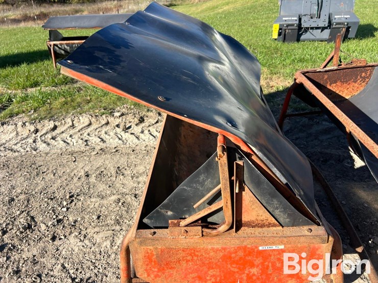 bunk-style-mineral-feeders-image-20