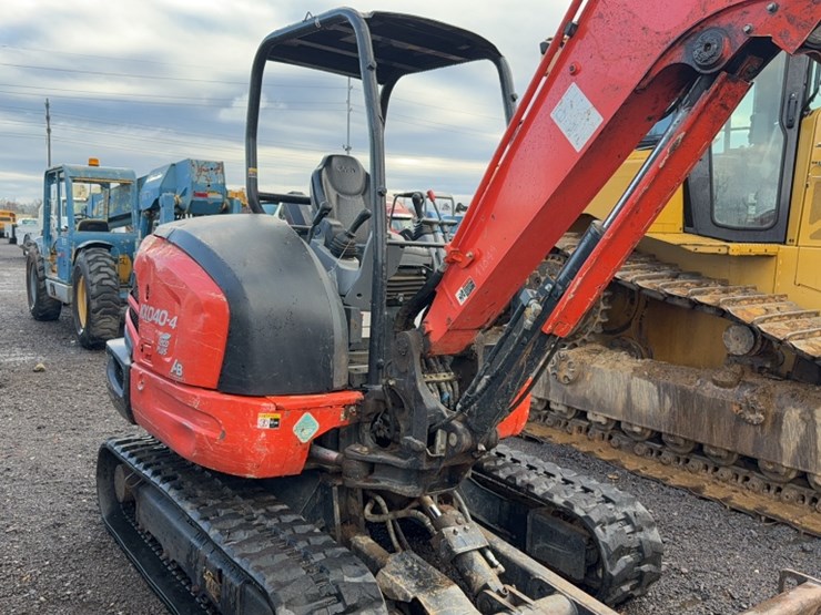 kubota-kx040-4-image-7