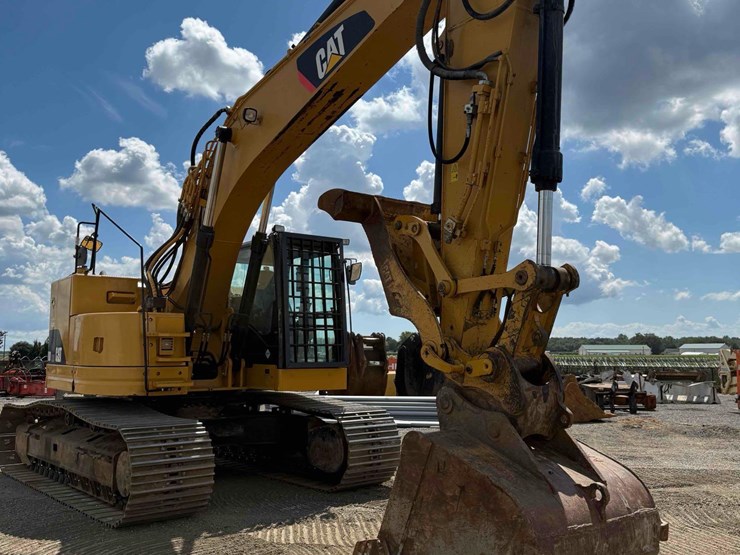 2014-caterpillar-328d-lcr-image-4