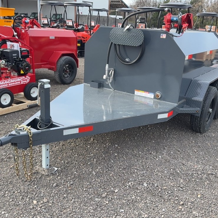 #2034 • TOWABLE 750 GALLON FUEL TANK