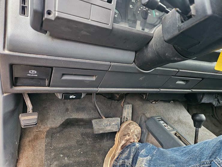 1990-chevrolet-k1500-image-43