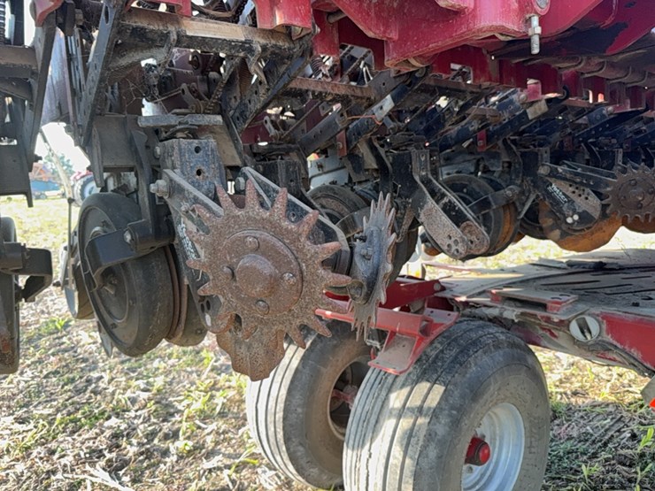 case-ih-1200-image-43