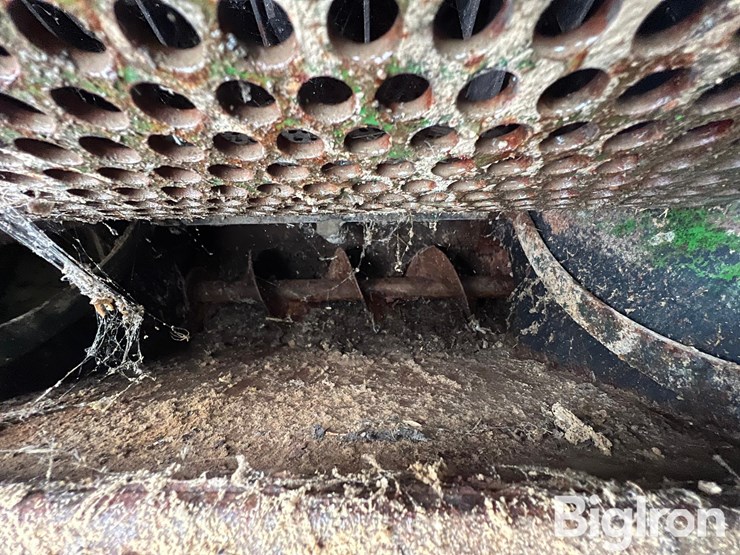 john-deere-400-image-12