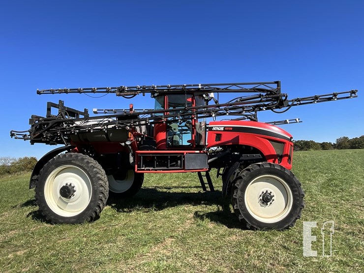 2012-apache-as720-image-2