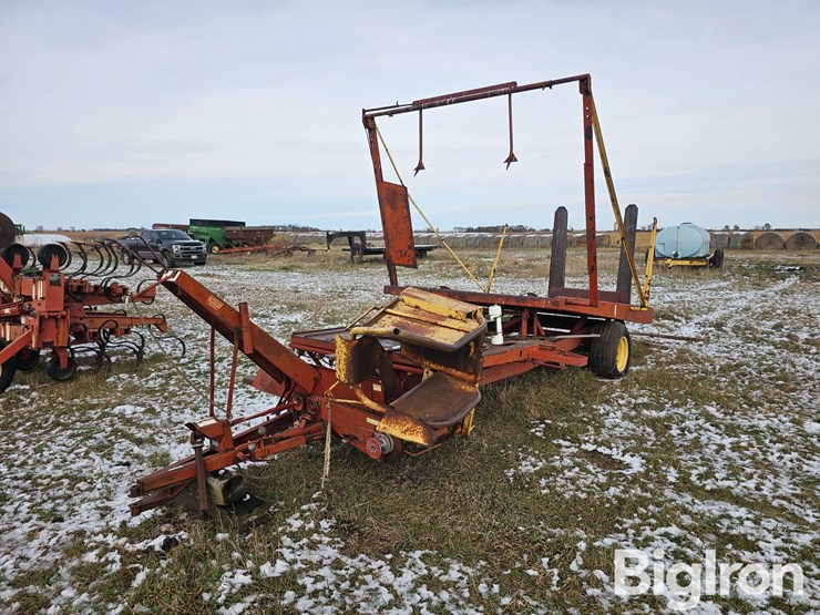 new-holland-1010-image-1